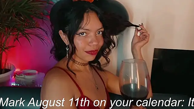 GoddessJulieta_ XXX чат на живо