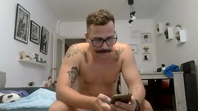 Živý XXX chat yanick931