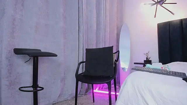 Ary_7 即時 XXX 聊天