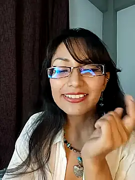 Živý XXX chat LucyCherry69