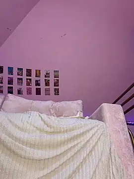 Rinamay_ Adlı Modelin Canlı XXX Sohbeti