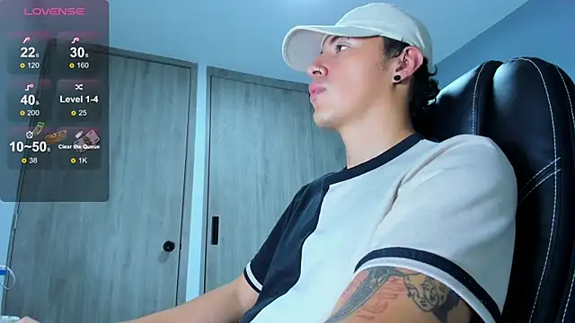 Chatroom XXX en direct de LOBO_ALPHA