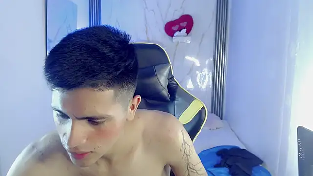 Ascii_one Live XXX-Chat