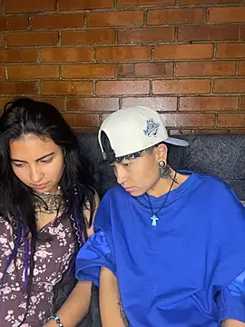 ian_mathias_'s Live XXX Chat