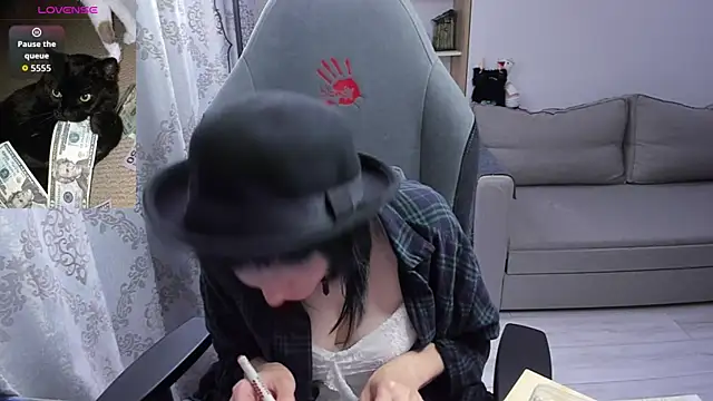 XXX chat uživo modela MistyDark