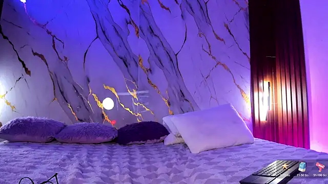 Emmiicute's Live XXX Chat
