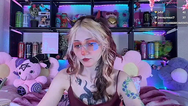 _Devill_Baby: απευθείας συνομιλία ΧΧΧ