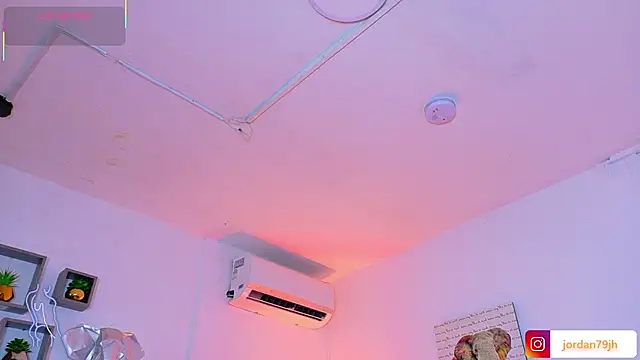 JordanSmiith_ 即時 XXX 聊天