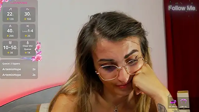 צ'אט XXX בשידור חי של Tracyix