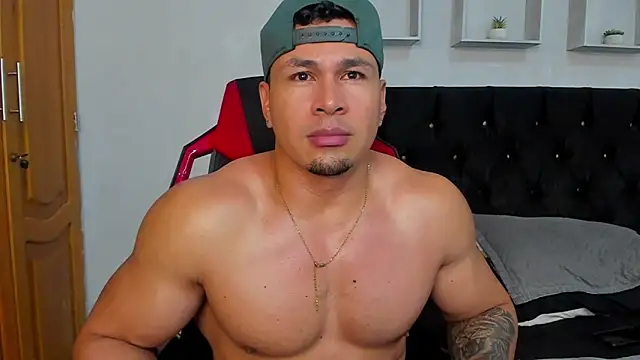 Chat XXX Live tyler_hank01