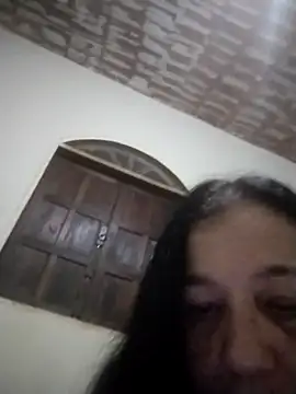 catdool XXX чат на живо