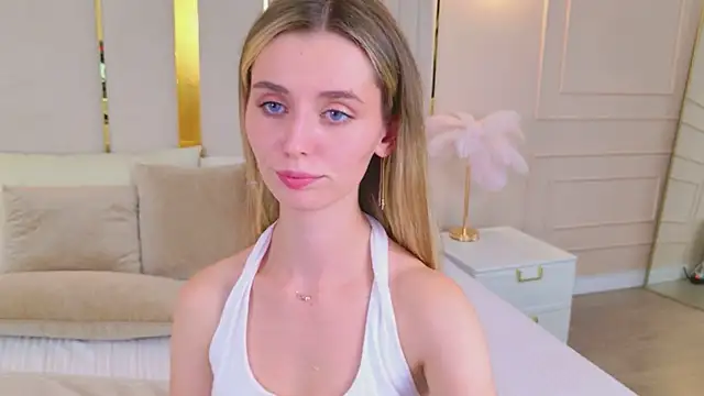 MarybethSnow live XXX chat