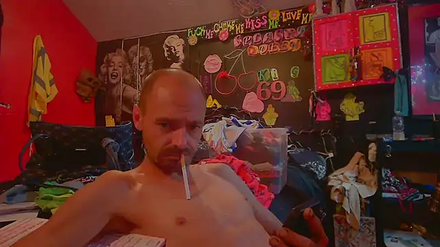 Splash_Queen420: онлайн-секс-чат