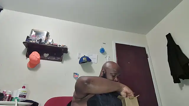 cloudychub91 লাইভ XXX চ্যাট