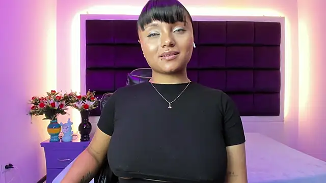 sweelanna__'s Live XXX Chat