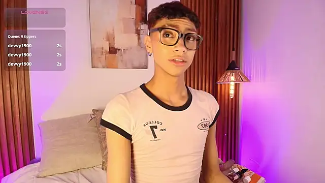 Owen_JP Chat XXX in diretta