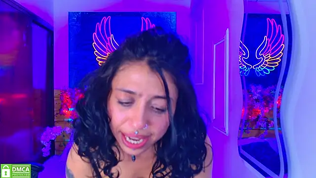 Онлайн чат XXX REDHOTTER_
