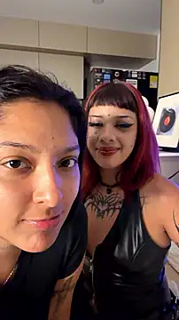 Živý XXX chat ComeCloserr