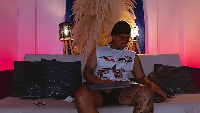 Brytiago_zane লাইভ XXX চ্যাট