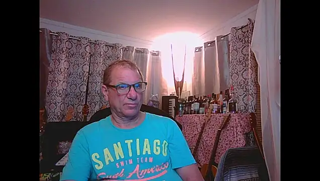 Chat +18 de coryassman ao vivo