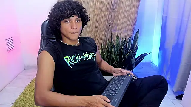 hades_derox_ live XXX chat
