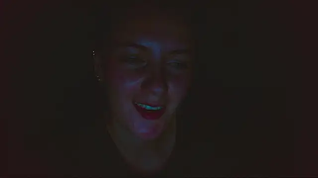 Chat XXX ao vivo de Blush_flowwer