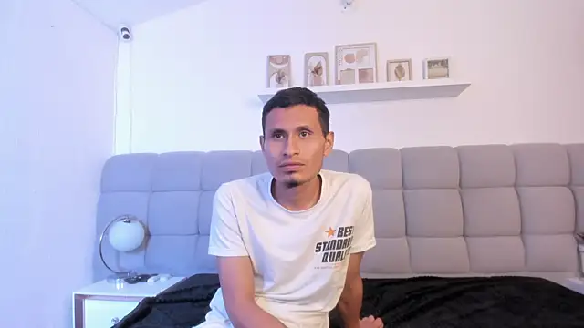 axcel_anny's Live XXX Chat