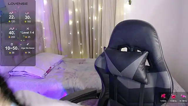 mily_thomson_b_'s Live XXX Chat