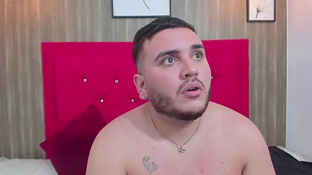 Tyler_Gaell Live XXX-Chat