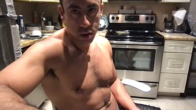 BigGuyMuscle's Live XXX Chat