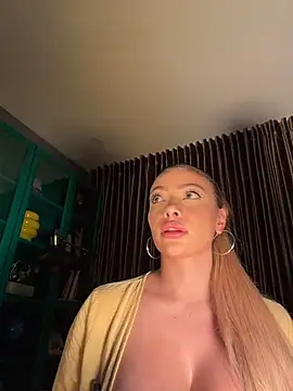 Ginevrafedez élő XXX-chatje