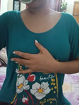 Tanha18 即時 XXX 聊天