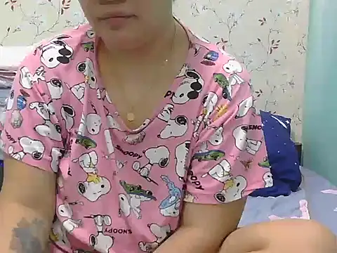 Hottie_mommy28 现场XXX聊天