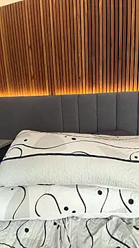 EmiilyAdams_'s Live XXX Chat