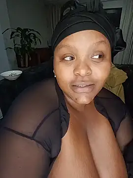 ChoklitBerryXX's Live XXX Chat