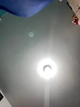 Gild199's Webcam Show