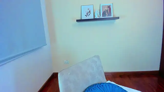 Velourmuse XXX чат на живо