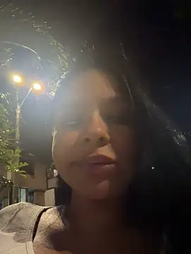 Elara_Luxe Chat XXX in diretta