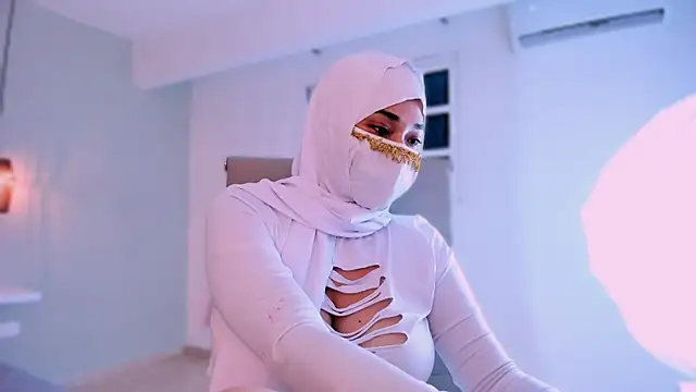 Czat XXX na żywo – LittleNoor