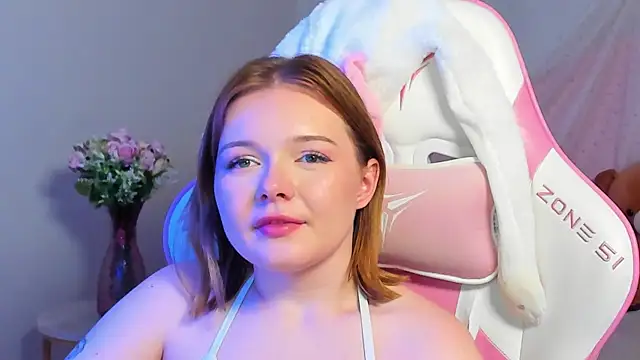 ElinaVale's Live XXX Chat