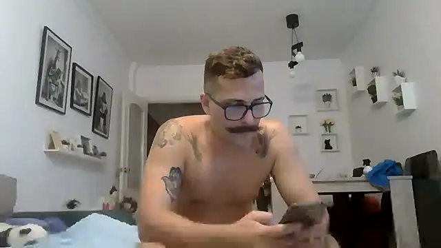 Chat XXX en directo de yanick931