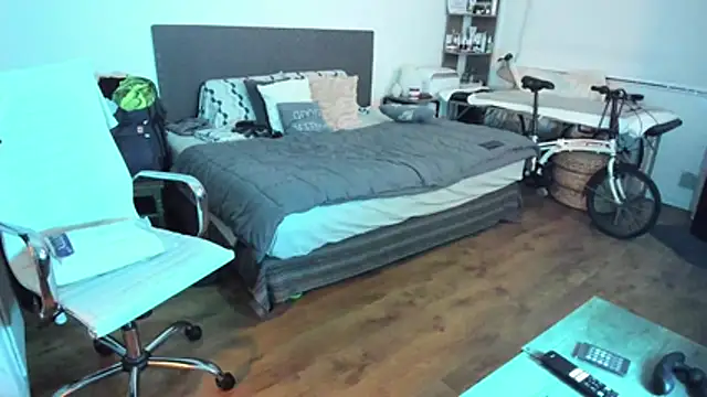 Czat XXX na żywo – mr_almo