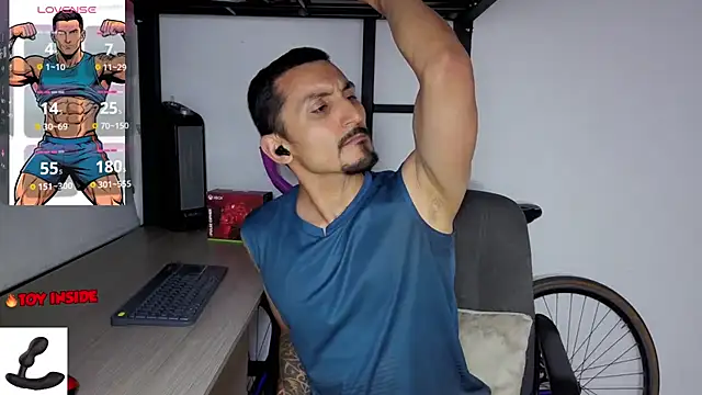 แชท XXX สดของ Marck_Muscle