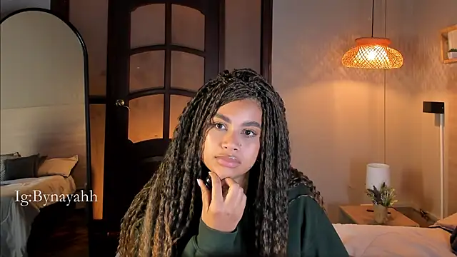 nayah__'s Live Chat Room