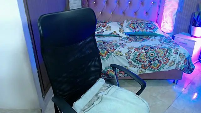 ashleylove_prg Obrolan Langsung XXX