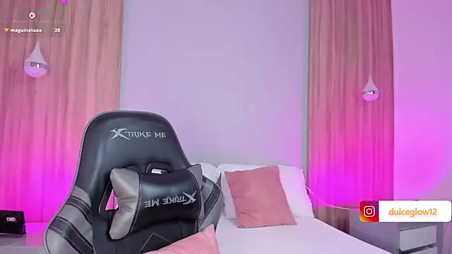 dulce_glow_'s Live XXX Chat