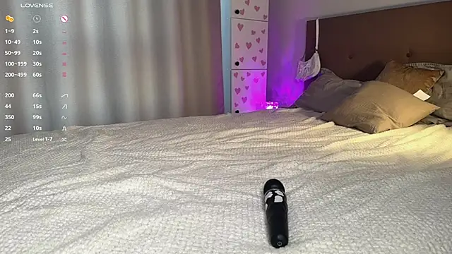 Rarrity live XXX chat