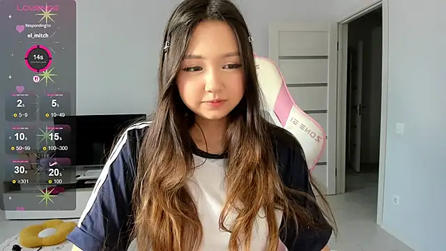 Fluffy_Rose Live XXX-chat