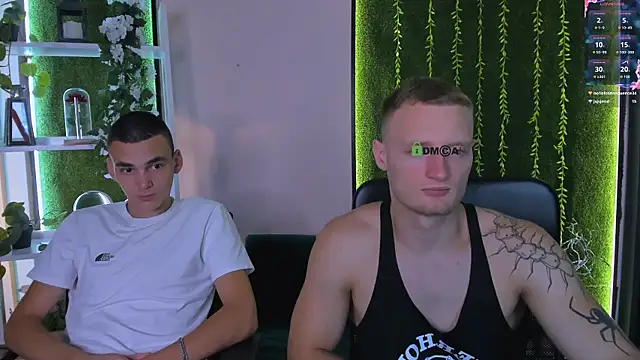 Show modela mike_crist na web-kameri