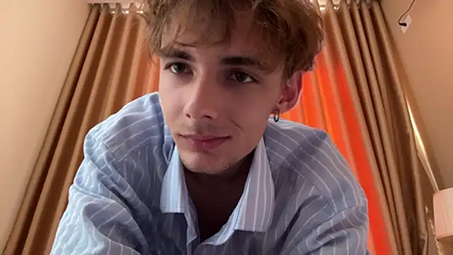 XXX chat uživo modela YourLucius
